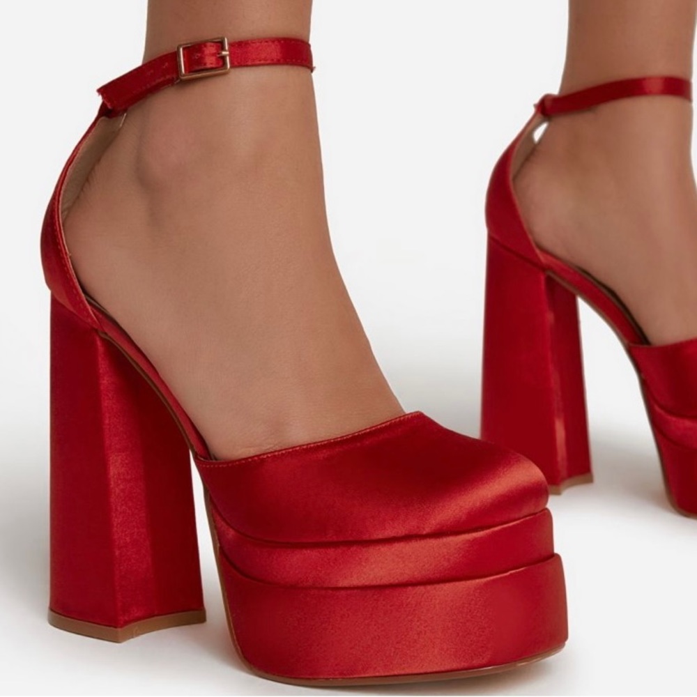 Red platforms